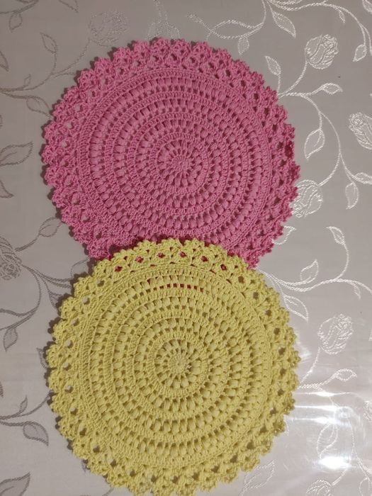 Салфетки под оорячее, под вазы, как декор