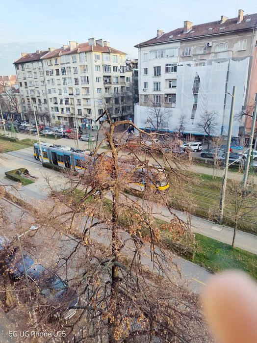 Давам под наем многостаен в София, пл. Руски паметник