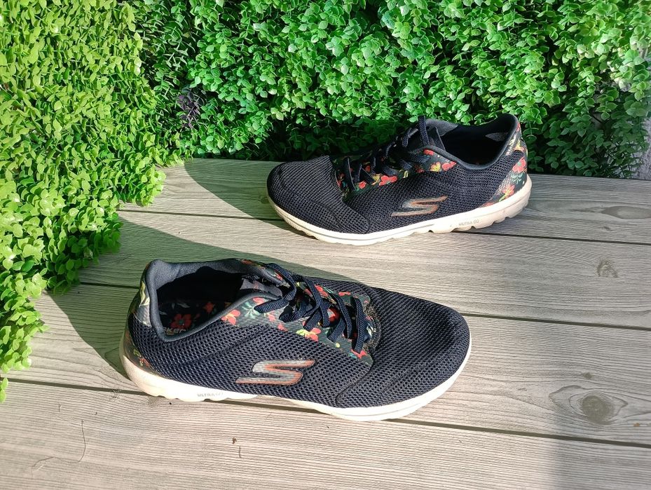 Skechers N 39,5 Goga mat Ultra