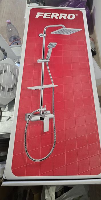 Coloana de duș Ferro