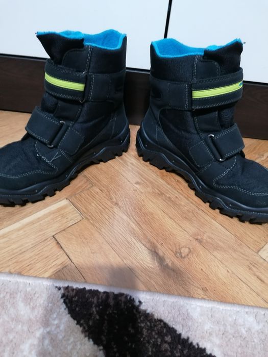 Непромокваеми топли ботуши