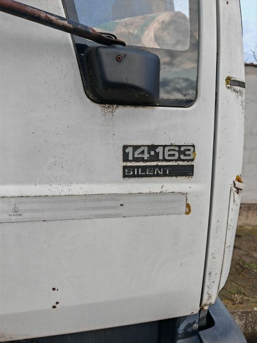 Camion apicol Man 14 tone și STUPI (Mercedes iveco stupi albine centri