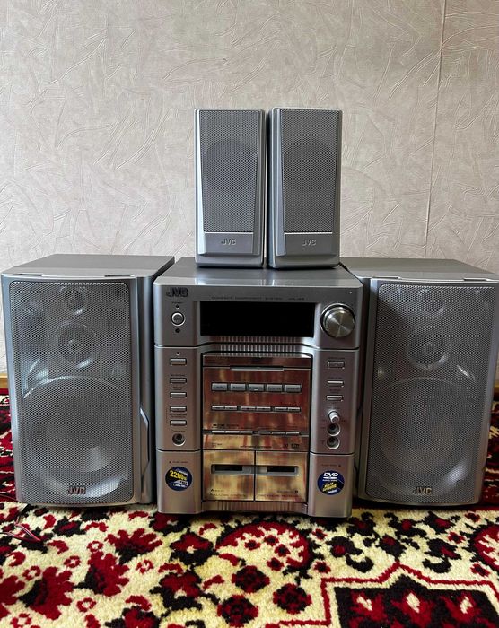 Музыкальный центр JVC