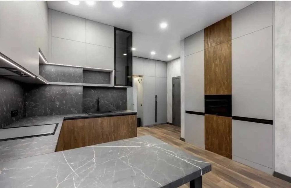 Двустаен имот в кв.Младост 2