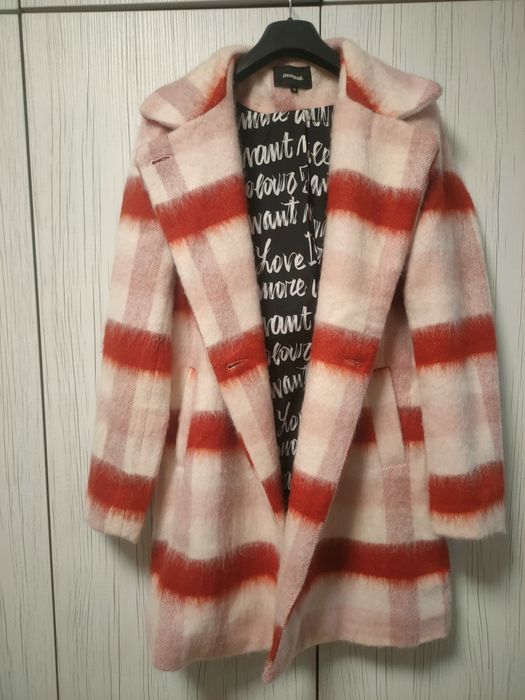 НОВО Палто Desugual 38 размер