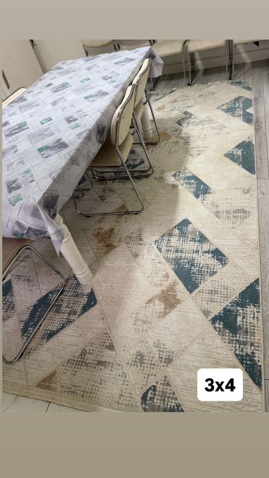 Ковры в хорошем состоянии! Кілем