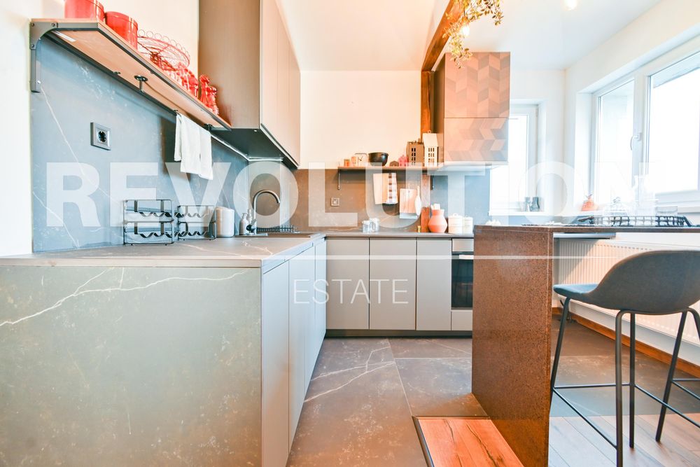 Дава се под наем Двустаен апартамент в София, Бояна - 80 кв.м за 1000 € - Снимка #3