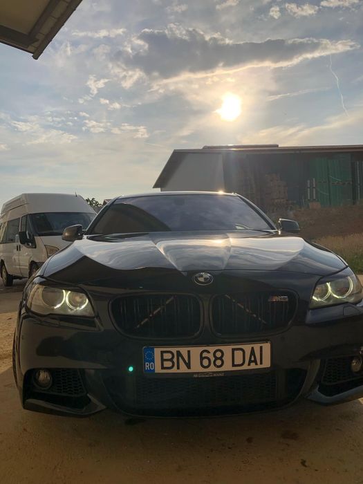 BMW Seria 5 2012 — imagine 2