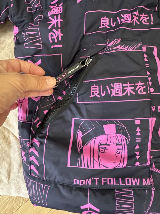 Продам куртку для девочки