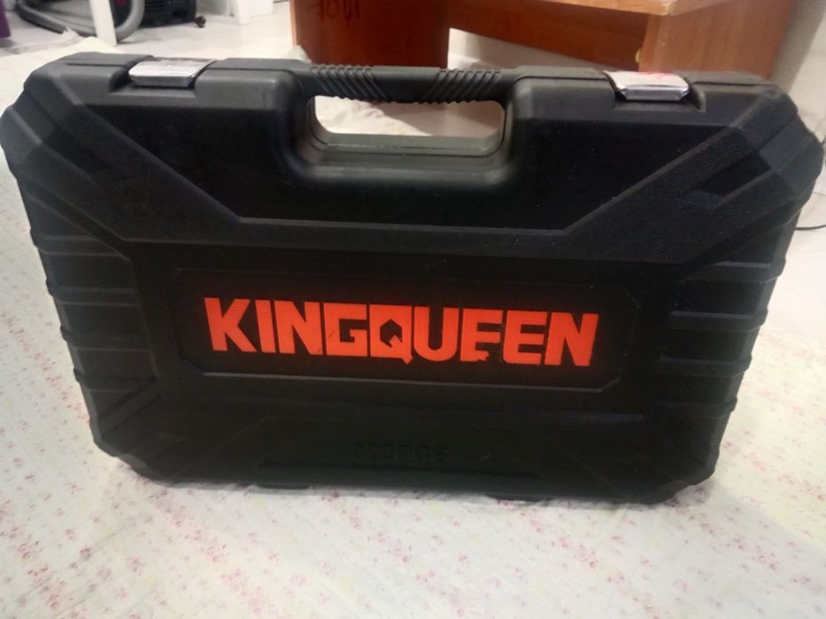 Продам набор ключей