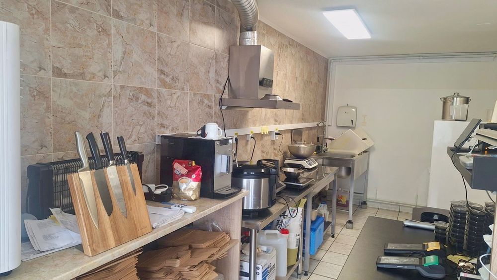Afacere Sushi la cheie – Continuare în locația actuală sau relocare într-un restaurant existent