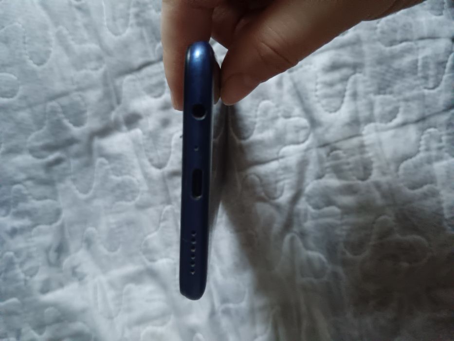 Сотовый телефон самсунг А 20s