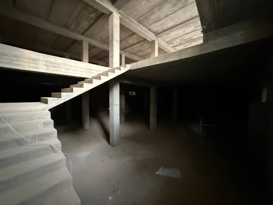 Помещение в аренду в центре города. Ориентир напротив ресторана Сириус