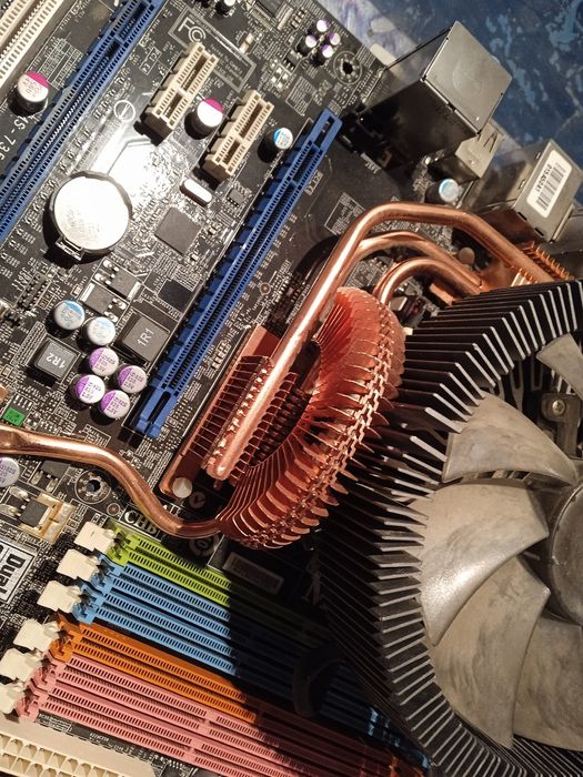 Материнка на комп