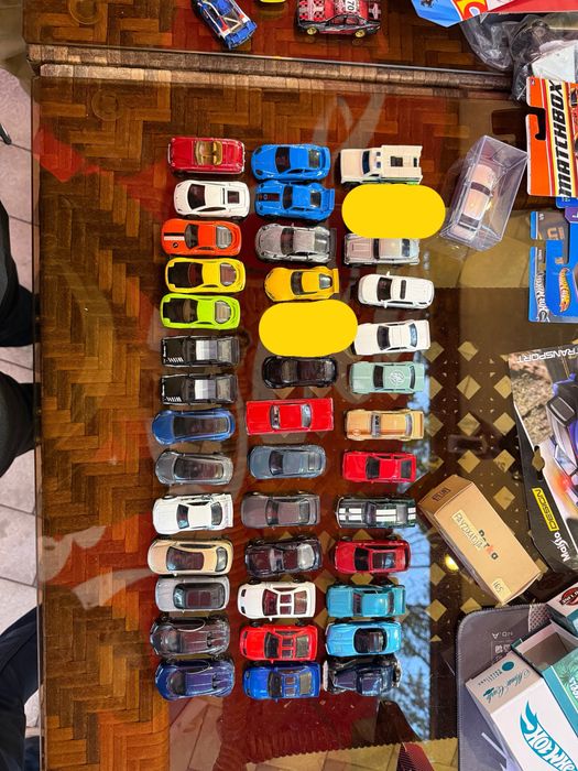 моделки Hotwheels