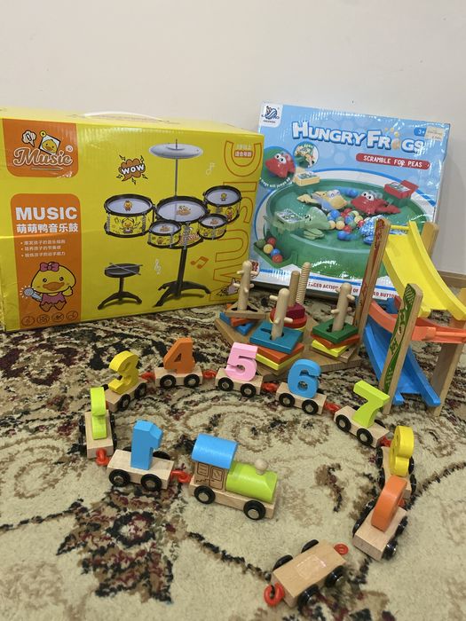 Детские игрушки для малышей