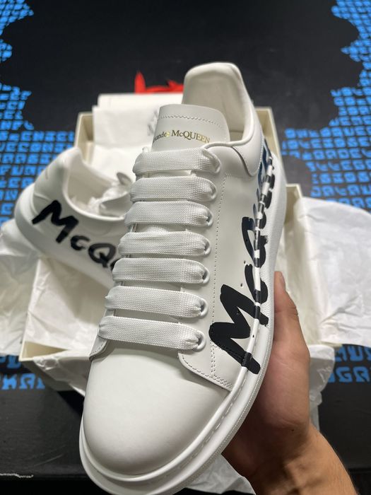Alexander MCQeen Alb Graffiti *Full Box* calitate premium