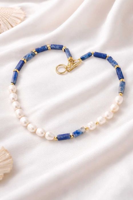 Чокер/ожерелье из содалита и жемчуга.