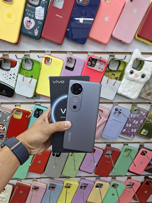 Vivo V40 5G 12/256gb