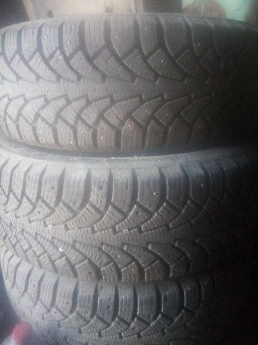 продам резину зима на 15