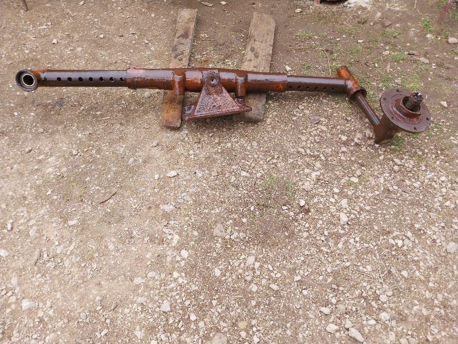 Piesa incompleta tractor u650(punte fata)