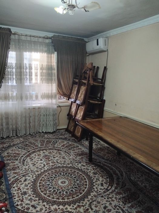 3 квартира срочно сотилади