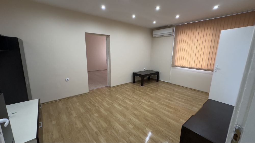 Дава се под наем Двустаен апартамент в Пловдив, Изгрев - 60 кв.м за 229.5 € - Снимка #5