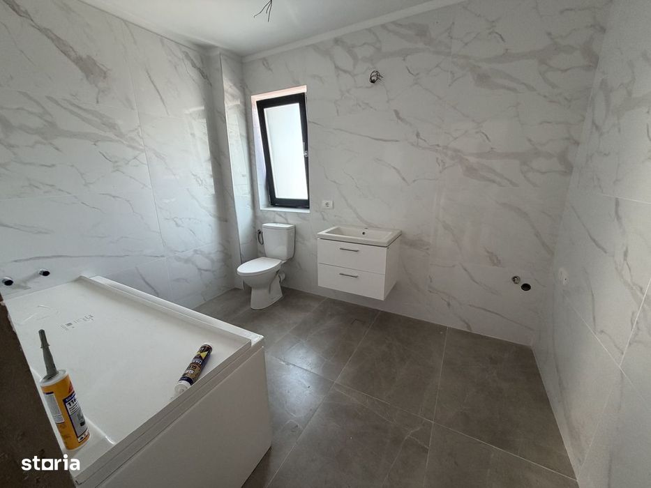 Vila tip duplex P+1+M / Bragadiru Cartierul Independentei / statie stb
