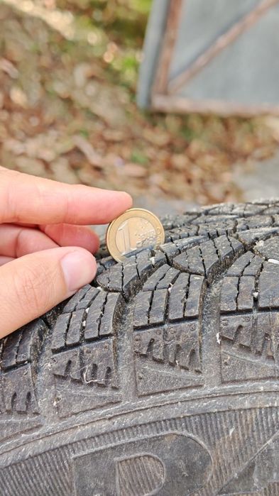 Зимни гуми Fulda 165/70 R14 + джанти и тасове