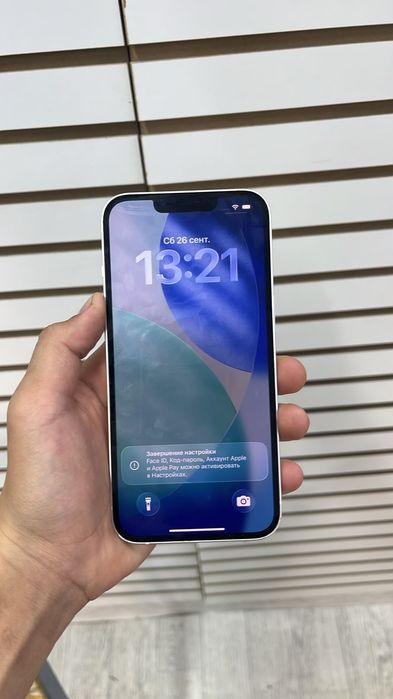 IPhone 13 gb128 akb79