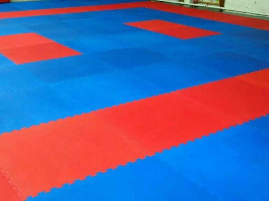 Резиновые покрытие rezinoviy nalivnoy pokritiya Резина коплама, Хард