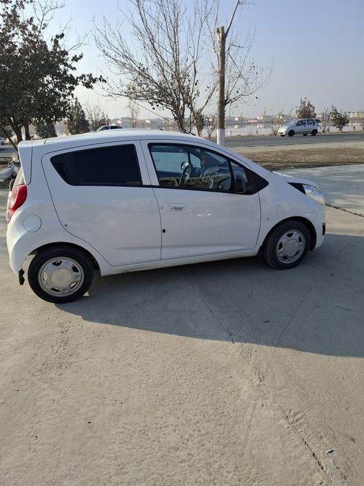 Spark сотилади 2017 йил