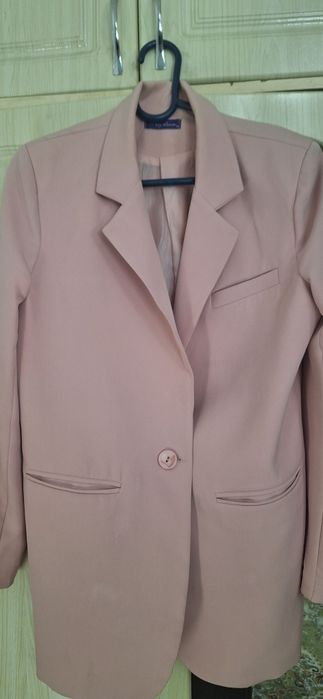 Разгрузка ,женская одежда