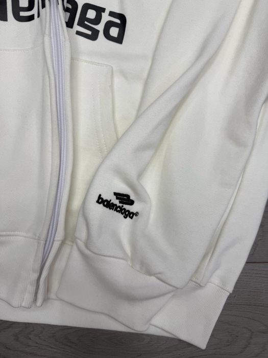 Balenciaga Soccer Zip Up White size L