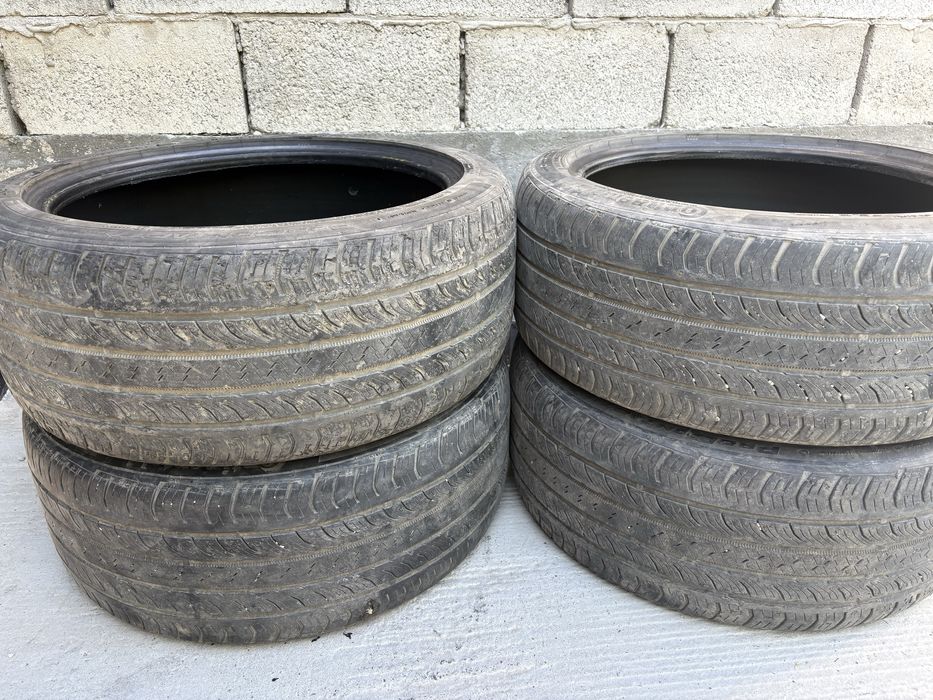 Continental 245/40 R19