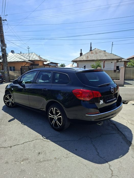 Opel Astra j Facelift 2014  165 cp