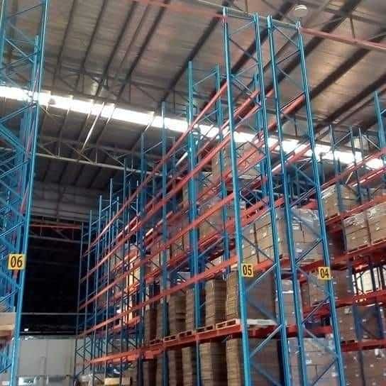 качественные складские стеллажи