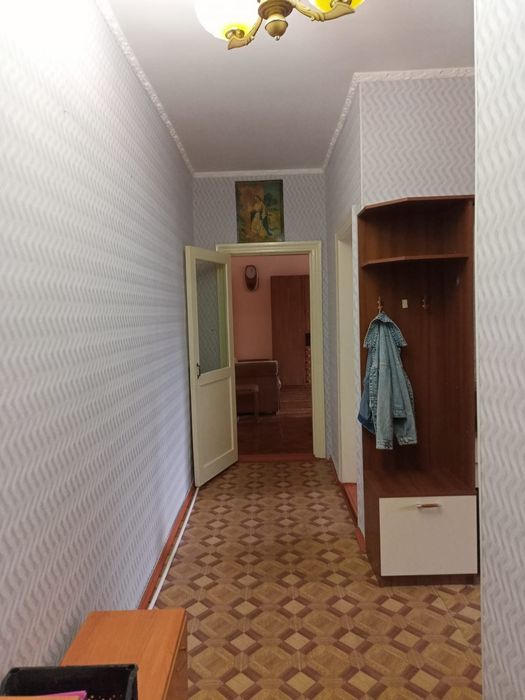 Продается 2-х комнатная квартира