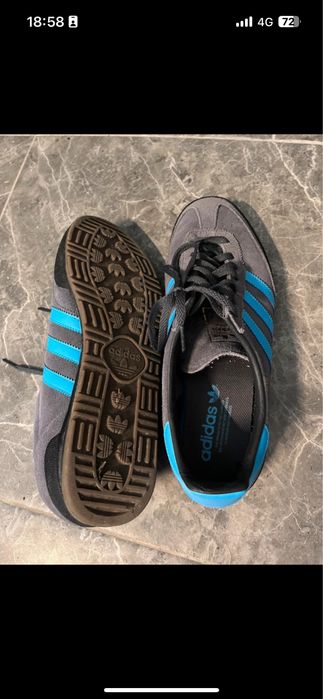 Adidas jeans noi marimea 43