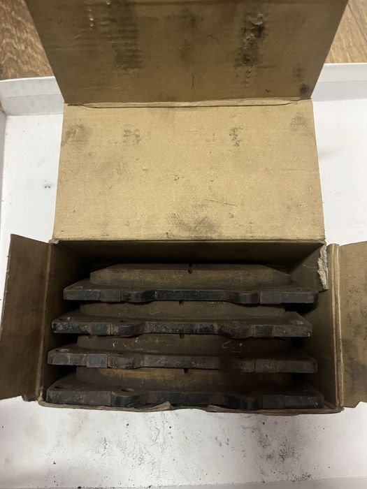 Тормозные колодки Прадо 150