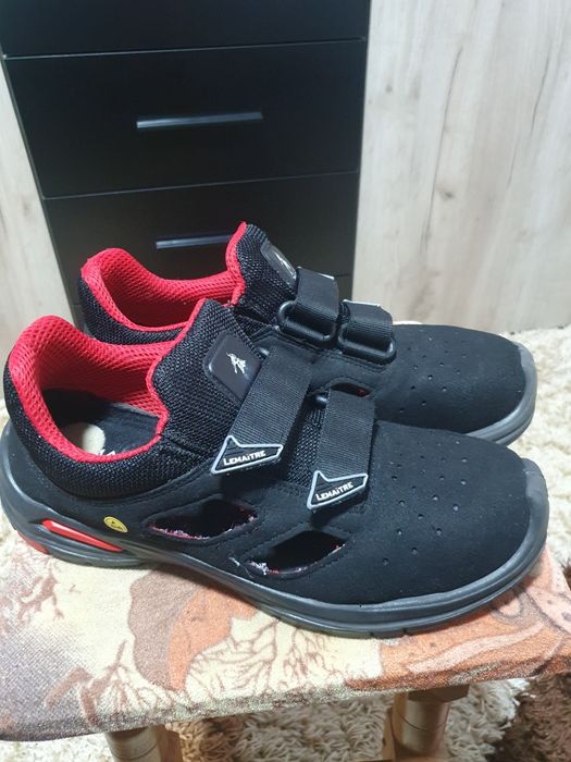 Sandale protecție.  Nr.41