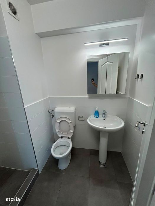Apartament cu 3 camere de inchiriat-Rahova-Antiaeriana-cu centrala+2 p