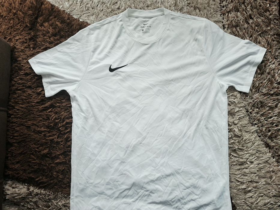 Nike Dry Fit-Ориг. Тениска Нова!
