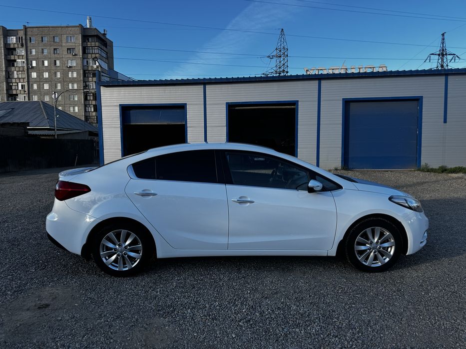 Продам Kia Cerato 2015