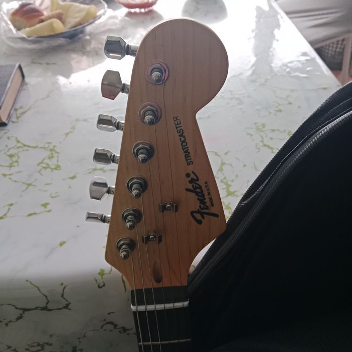 Гитара очень хорошем состоянии