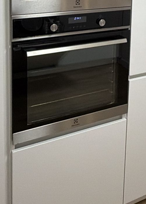 Cuptor incorporabil electrolux