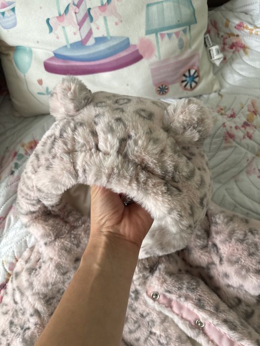 Кукленско детско палто с ушички