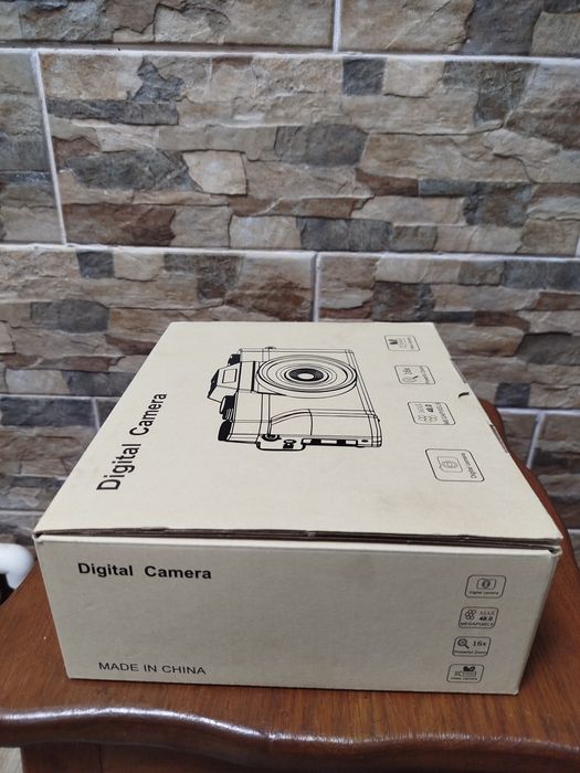 Digital camera 48 megapixels