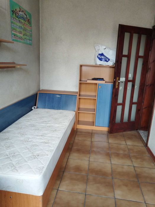 Продава се Етаж от къща в Стара Загора, Железник - изток - 83 кв.м за 1 €/кв.м - Снимка #2