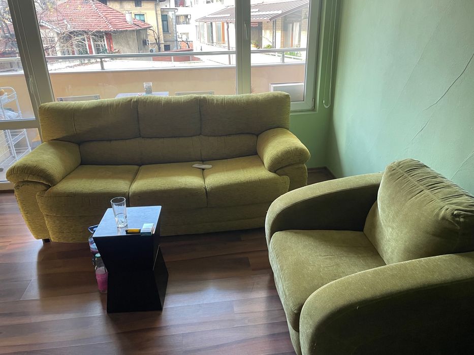 Комплект дивани и кресло